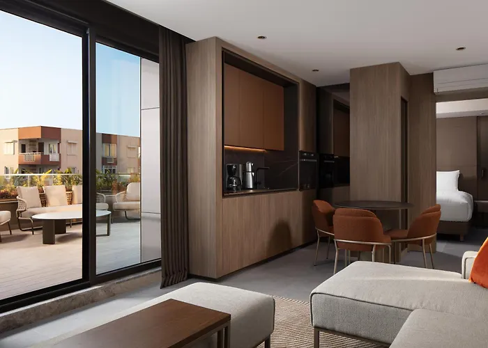Hotel By Marriott Antalya